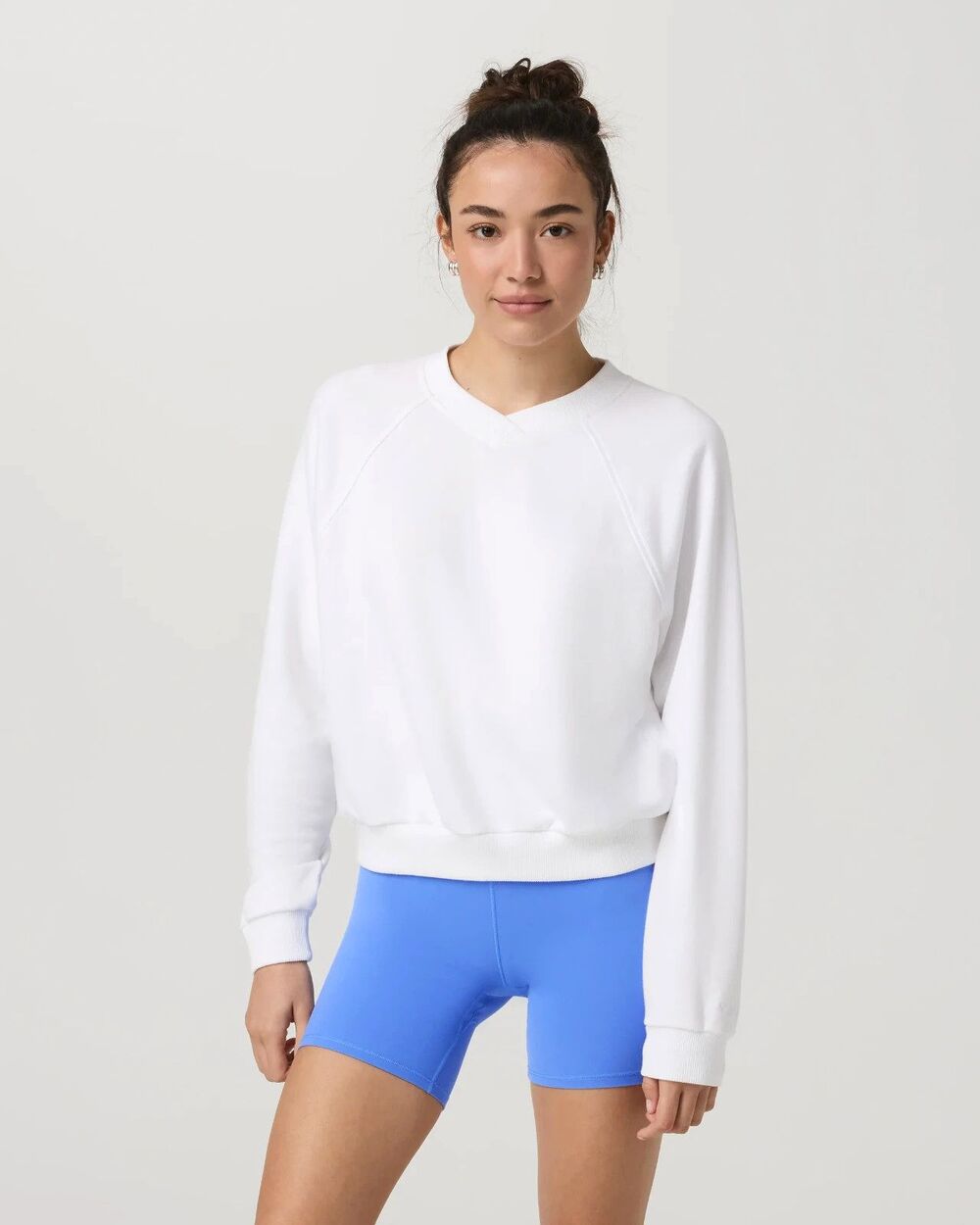 Vuori Sedona V-Neck Pullover in White Women's XS Lounge Super Soft French Terry